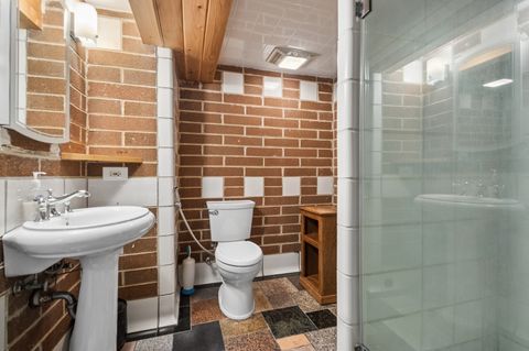 Tiny photo for 6020 N Landers Avenue, Chicago, IL 60646 (MLS # 12585324)