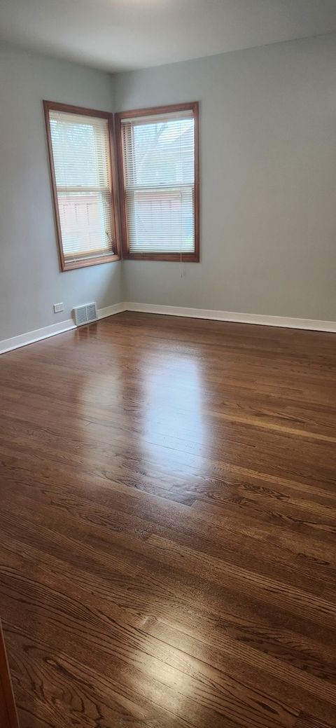 Tiny photo for 6020 N Landers Avenue, Chicago, IL 60646 (MLS # 12585324)