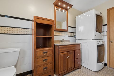 Tiny photo for 6020 N Landers Avenue, Chicago, IL 60646 (MLS # 12585324)