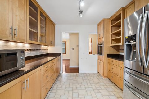 Tiny photo for 6020 N Landers Avenue, Chicago, IL 60646 (MLS # 12585324)