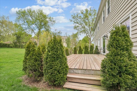 Tiny photo for 250 Wilshire Road, Lake Forest, IL 60045 (MLS # 12645941)
