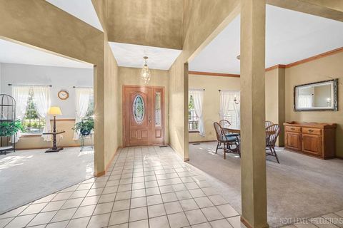 Tiny photo for 2523 Briarwood Court, Aurora, IL 60506 (MLS # 12480608)