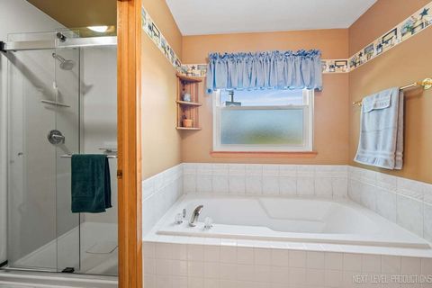 Tiny photo for 2523 Briarwood Court, Aurora, IL 60506 (MLS # 12480608)