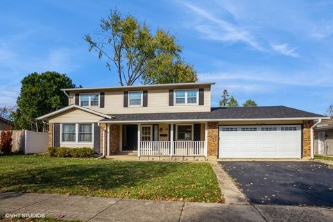 A home in Elk Grove Village