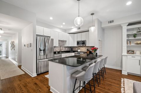 Tiny photo for 817 W Superior Street #2, Chicago, IL 60642 (MLS # 12504775)