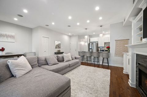 Tiny photo for 817 W Superior Street #2, Chicago, IL 60642 (MLS # 12504775)