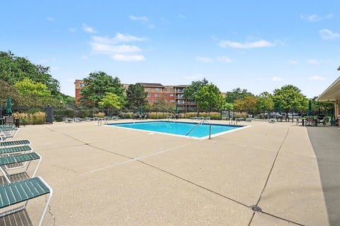 Tiny photo for 730 Creekside Drive #304, Mount Prospect, IL 60056 (MLS # 12735750)