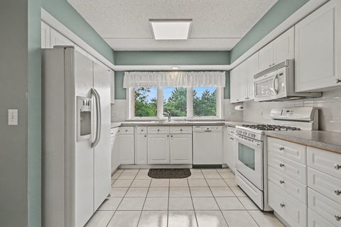 Tiny photo for 730 Creekside Drive #304, Mount Prospect, IL 60056 (MLS # 12735750)