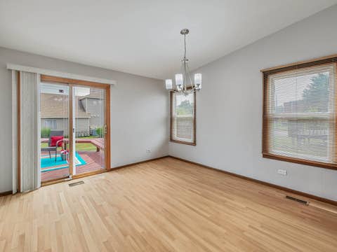 Tiny photo for 7061 Yorkshire Drive, Woodridge, IL 60517 (MLS # 12677687)
