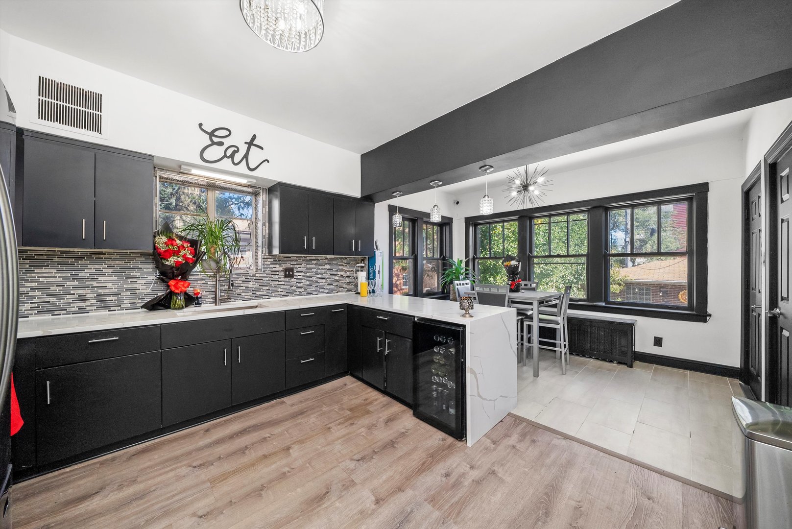 1901 S 61st Court