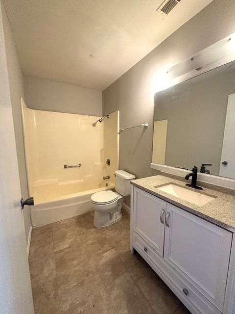 Tiny photo for 209 Bunker Hill Drive, Bolingbrook, IL 60440 (MLS # 12586184)