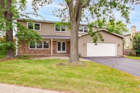 Photo of 562 Applegate Lane, Lake Zurich, IL 60047 (MLS # 12764257)