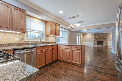 Tiny photo for 562 Applegate Lane, Lake Zurich, IL 60047 (MLS # 12764257)