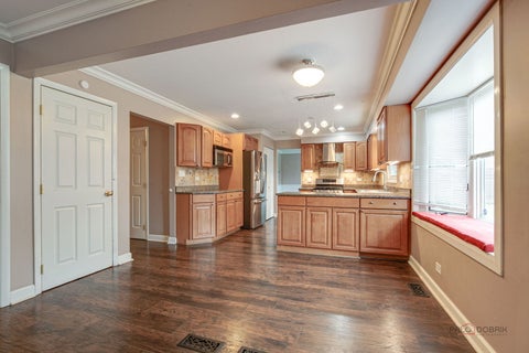 Tiny photo for 562 Applegate Lane, Lake Zurich, IL 60047 (MLS # 12764257)