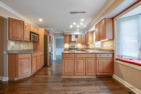 Tiny photo for 562 Applegate Lane, Lake Zurich, IL 60047 (MLS # 12764257)