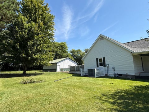 Tiny photo for 1203 White Pine Lane, Metropolis, IL 62960 (MLS # 12752040)