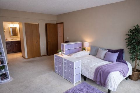 Tiny photo for 1503 Woodbridge Road #1D, Joliet, IL 60436 (MLS # 12578434)