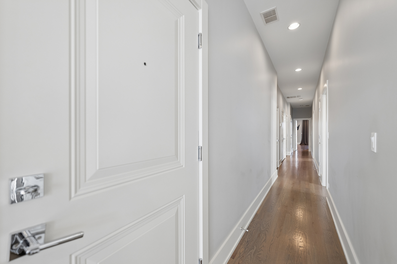 4220 S Ellis Avenue 4N