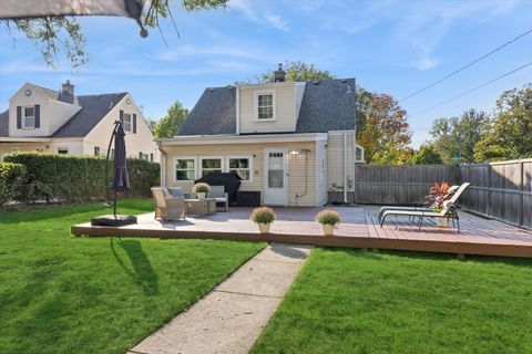 Tiny photo for 991 S Swain Avenue, Elmhurst, IL 60126 (MLS # 12497191)