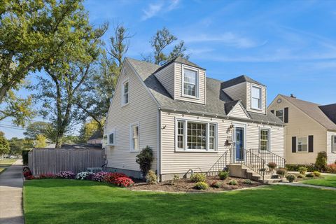 Tiny photo for 991 S Swain Avenue, Elmhurst, IL 60126 (MLS # 12497191)