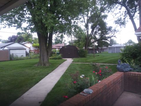 Tiny photo for 8001 Rutherford Avenue, Burbank, IL 60459 (MLS # 12433744)