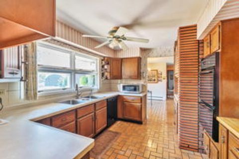 Tiny photo for 8001 Rutherford Avenue, Burbank, IL 60459 (MLS # 12433744)