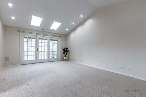 Tiny photo for 930 Ivy Lane #D, Deerfield, IL 60015 (MLS # 12620948)