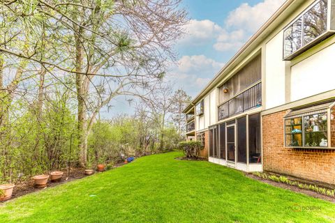 Tiny photo for 930 Ivy Lane #D, Deerfield, IL 60015 (MLS # 12620948)