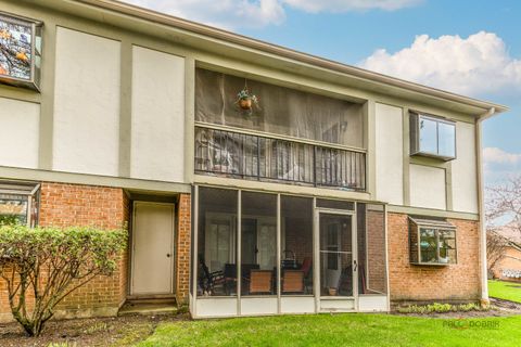 Tiny photo for 930 Ivy Lane #D, Deerfield, IL 60015 (MLS # 12620948)