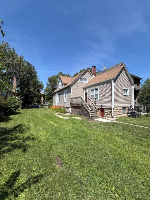 Tiny photo for 7629 S Dante Avenue, Chicago, IL 60619 (MLS # 12703459)