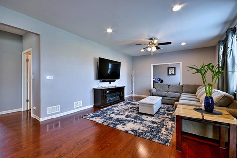 Tiny photo for 1128 Kingsmill Drive, Algonquin, IL 60102 (MLS # 12769456)