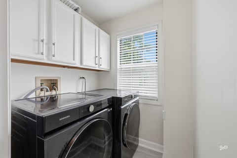 Tiny photo for 537 W Parkside Drive, Palatine, IL 60067 (MLS # 12743401)