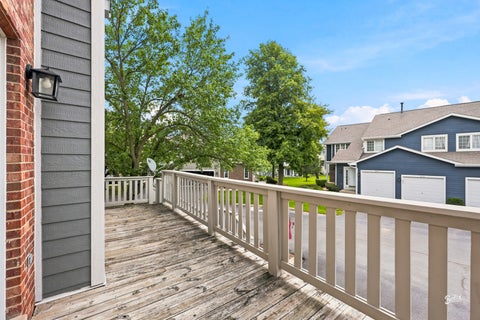 Tiny photo for 537 W Parkside Drive, Palatine, IL 60067 (MLS # 12743401)