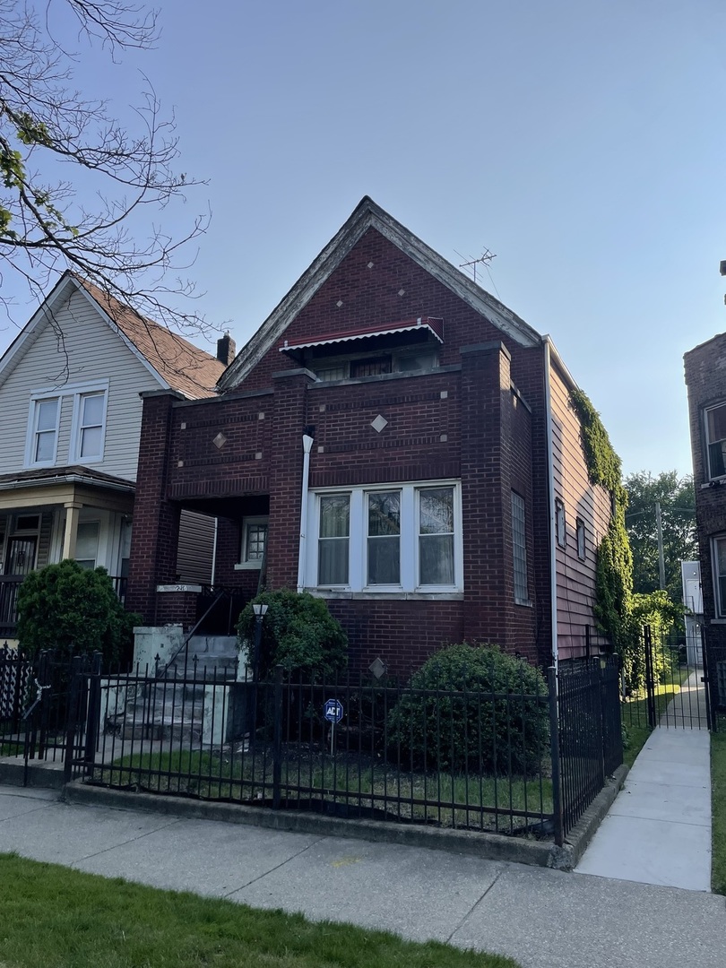 7240 S Lafayette Avenue