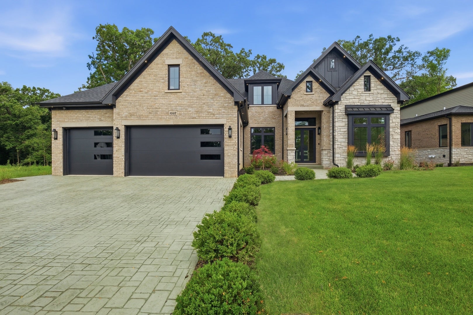 1532 Linden Circle