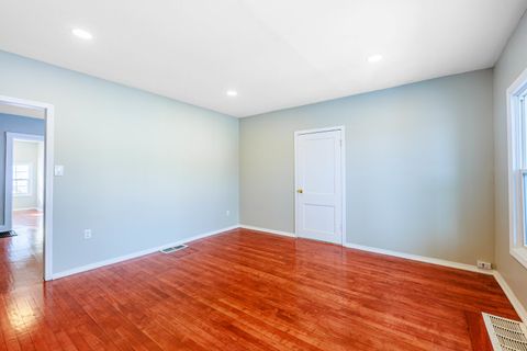 Tiny photo for 643 Wing Street, Elgin, IL 60123 (MLS # 12541136)