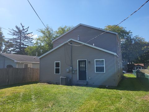 Tiny photo for 121 Highmoor Drive, Round Lake Park, IL 60073 (MLS # 12485014)