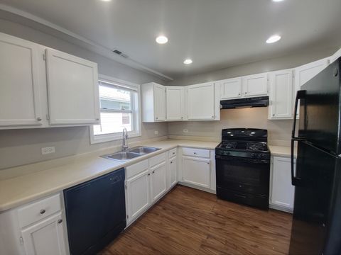 Tiny photo for 121 Highmoor Drive, Round Lake Park, IL 60073 (MLS # 12485014)