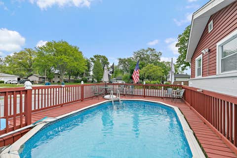 Tiny photo for 115 N Rose Avenue, Addison, IL 60101 (MLS # 12645568)