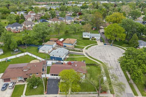 Tiny photo for 115 N Rose Avenue, Addison, IL 60101 (MLS # 12645568)