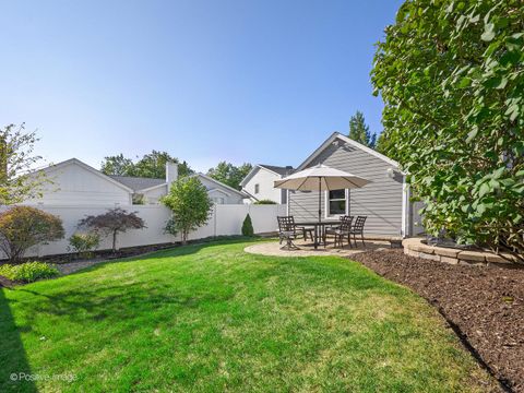 Tiny photo for 29 Waverly Avenue, Clarendon Hills, IL 60514 (MLS # 12493714)