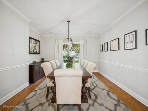 Tiny photo for 29 Waverly Avenue, Clarendon Hills, IL 60514 (MLS # 12493714)