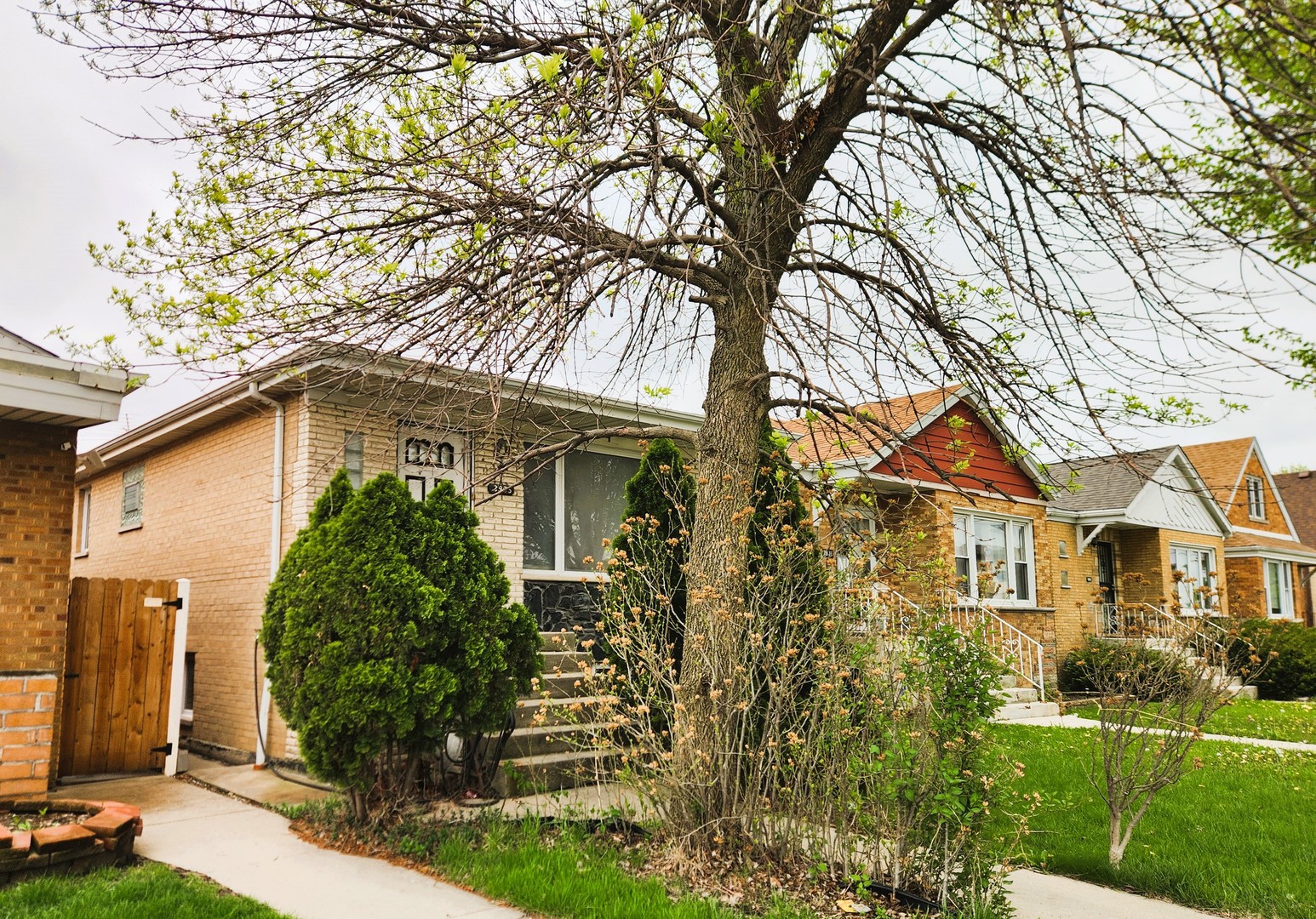 3905 W 71st Street