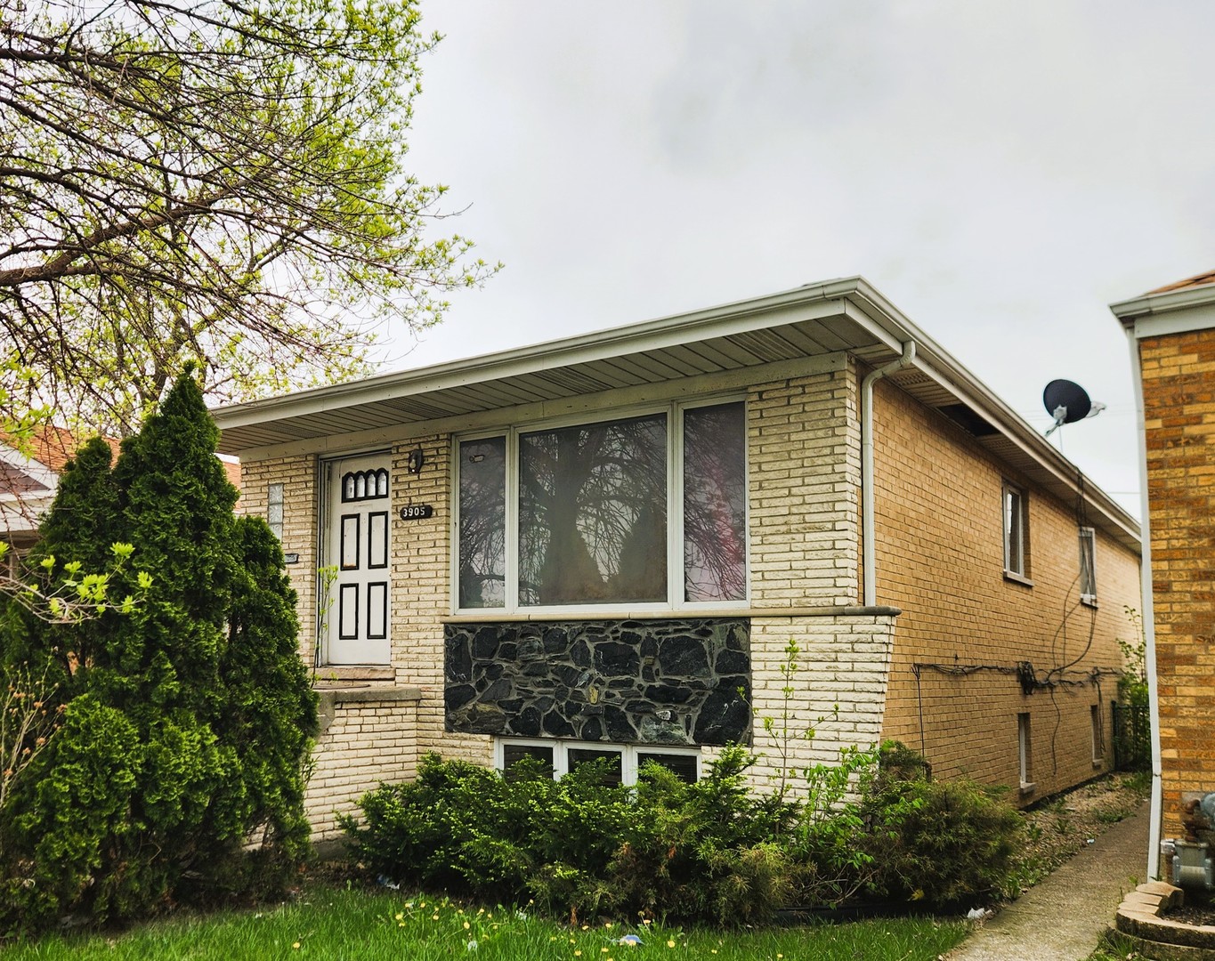 3905 W 71st Street