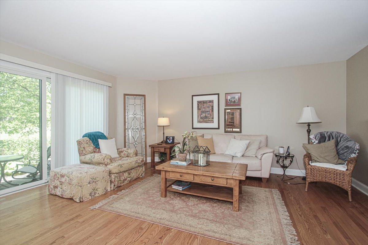 196 Shoreline Road