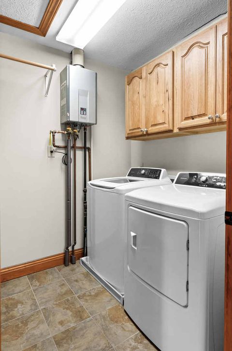 Tiny photo for 103 W Wood Street, Colfax, IL 61728 (MLS # 12609182)