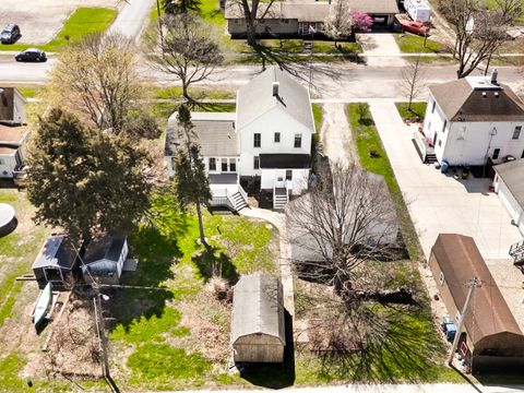 Tiny photo for 103 W Wood Street, Colfax, IL 61728 (MLS # 12609182)