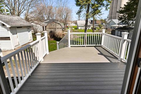 Tiny photo for 103 W Wood Street, Colfax, IL 61728 (MLS # 12609182)