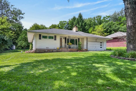 Tiny photo for 1208 Getzelman Trail, Algonquin, IL 60102 (MLS # 12726665)