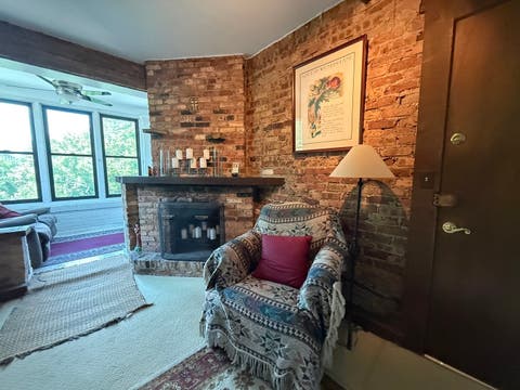 Tiny photo for 5869 N Glenwood Avenue #3, Chicago, IL 60660 (MLS # 12694677)